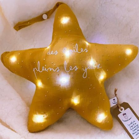 veilleuse bébé étoile personnalisée lumière douce LED tissu double gaze