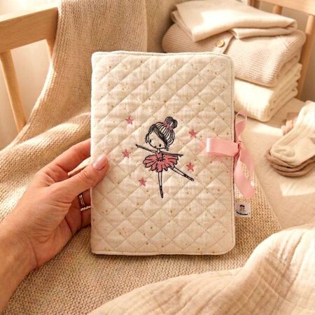 protège carnet de santé bébé personnalisé cadeau naissance