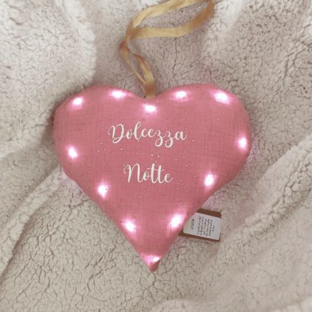 veilleuse bébé cœur personnalisée en tissu rose